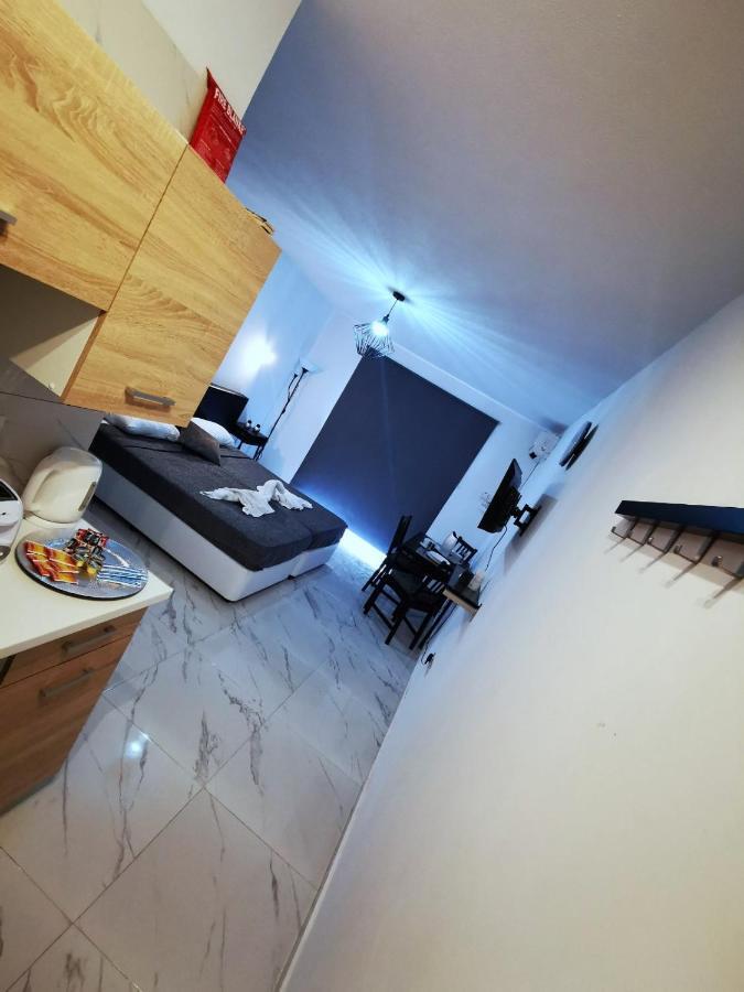 Eleana Apartments Aya Napa Dış mekan fotoğraf