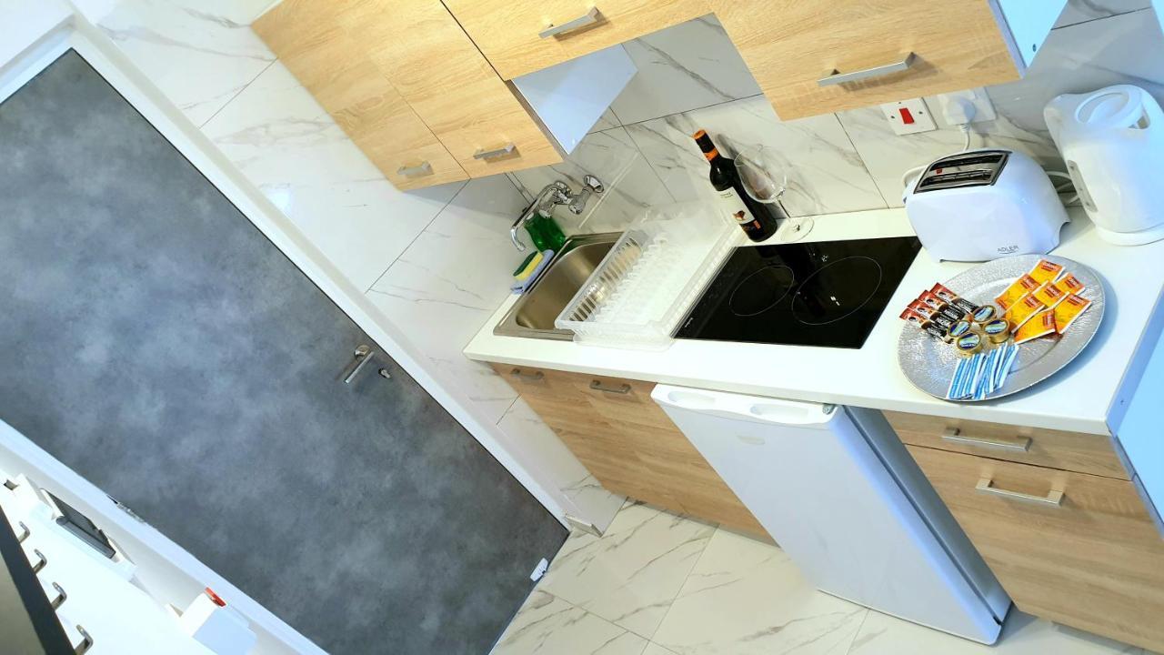 Eleana Apartments Aya Napa Dış mekan fotoğraf